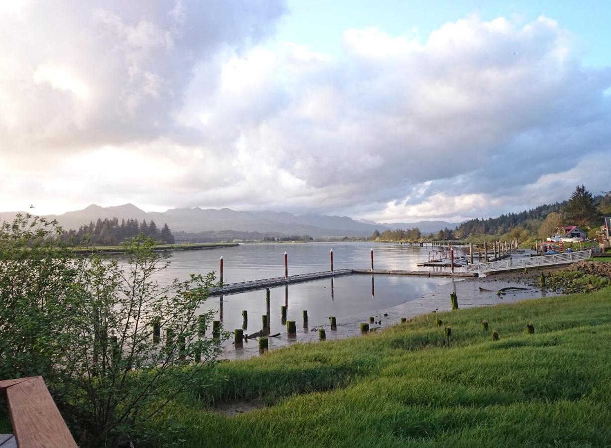 Wheeler On The Bay Lodge And Marina Exteriér fotografie