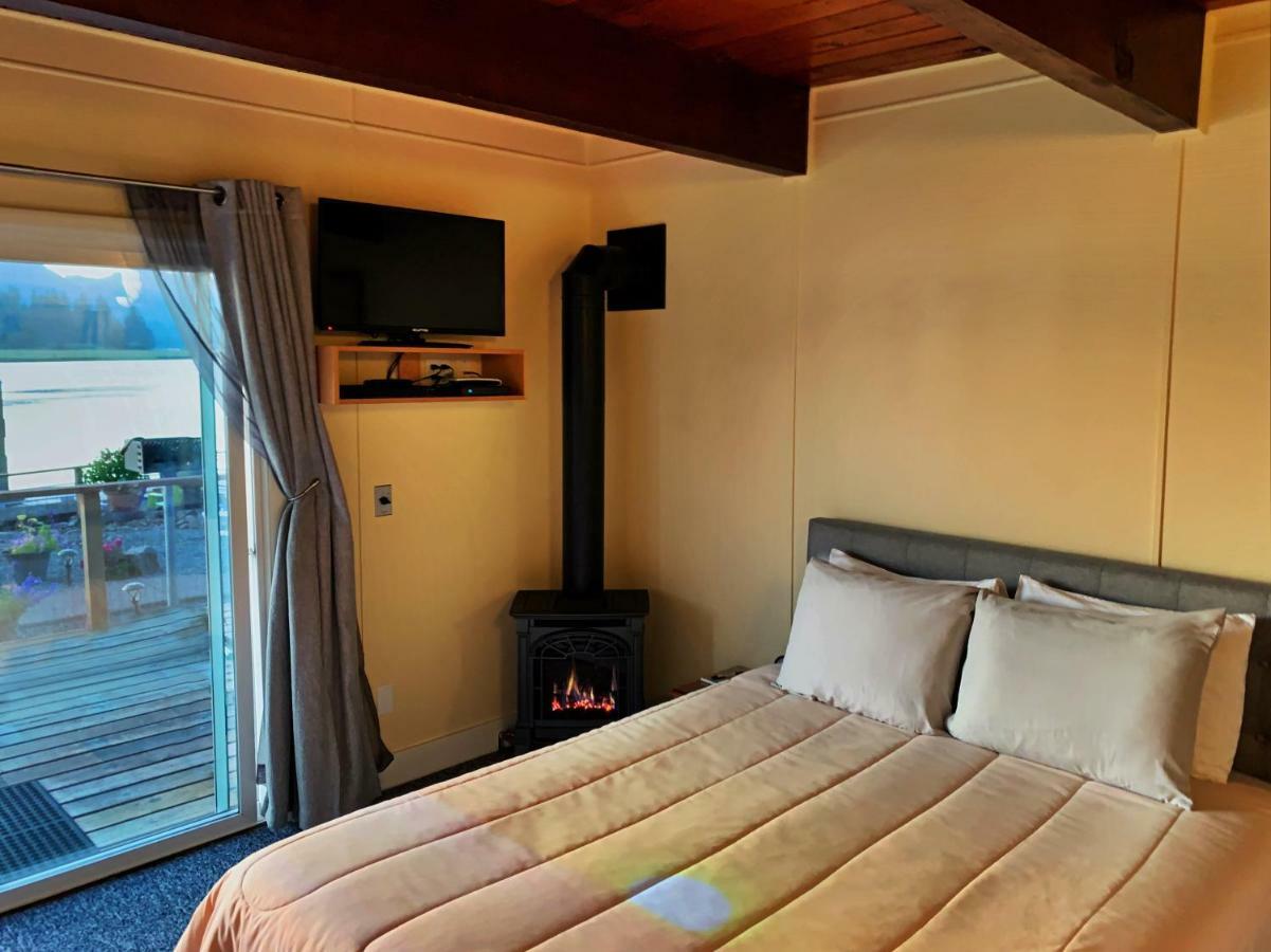 Wheeler On The Bay Lodge And Marina Exteriér fotografie